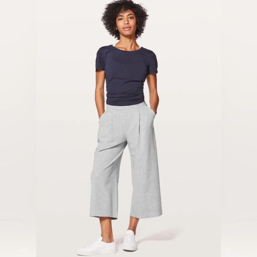 Lululemon Can You Feel The Pleat Crop * 21